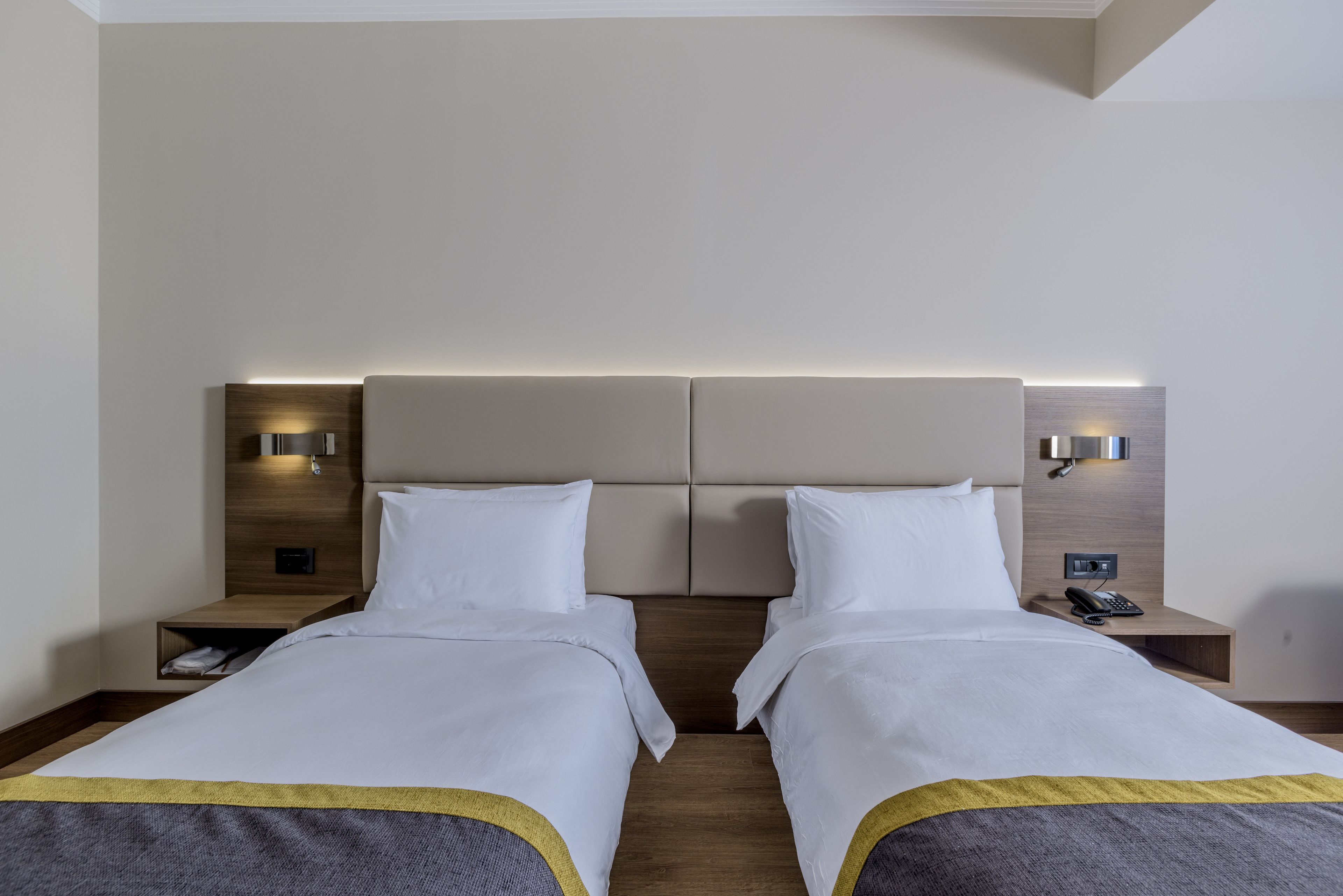 superior double or twin room | 1 bedroom, premium bedding, minibar, in-room safe