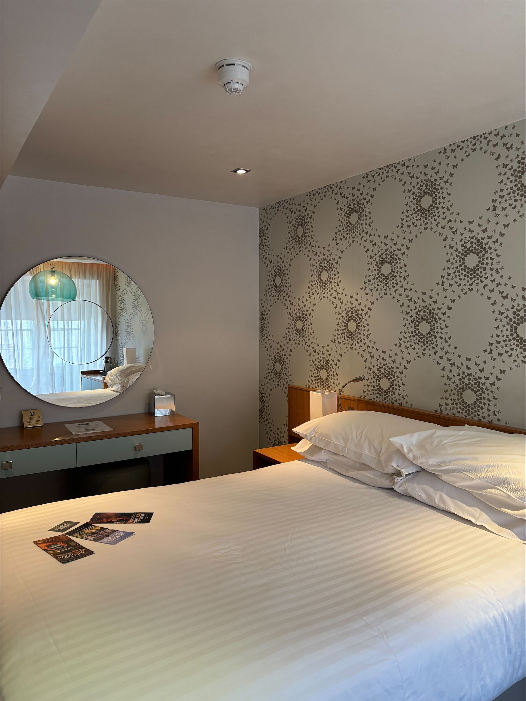 Cosy Double Room (The Townhouse) | 書桌、熨斗/熨衫板、免費 Wi-Fi、床單