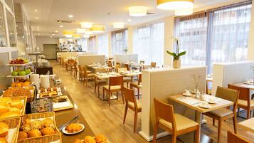Daily buffet breakfast (EUR 18 per person)