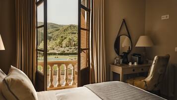 Habitació doble (Balcony) | Caixa forta a l'habitació i escriptori