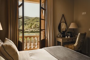 Habitació doble (Balcony) | Caixa forta a l'habitació i escriptori