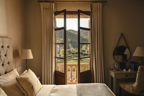 La Escondida Singular's Hotels & Restaurants