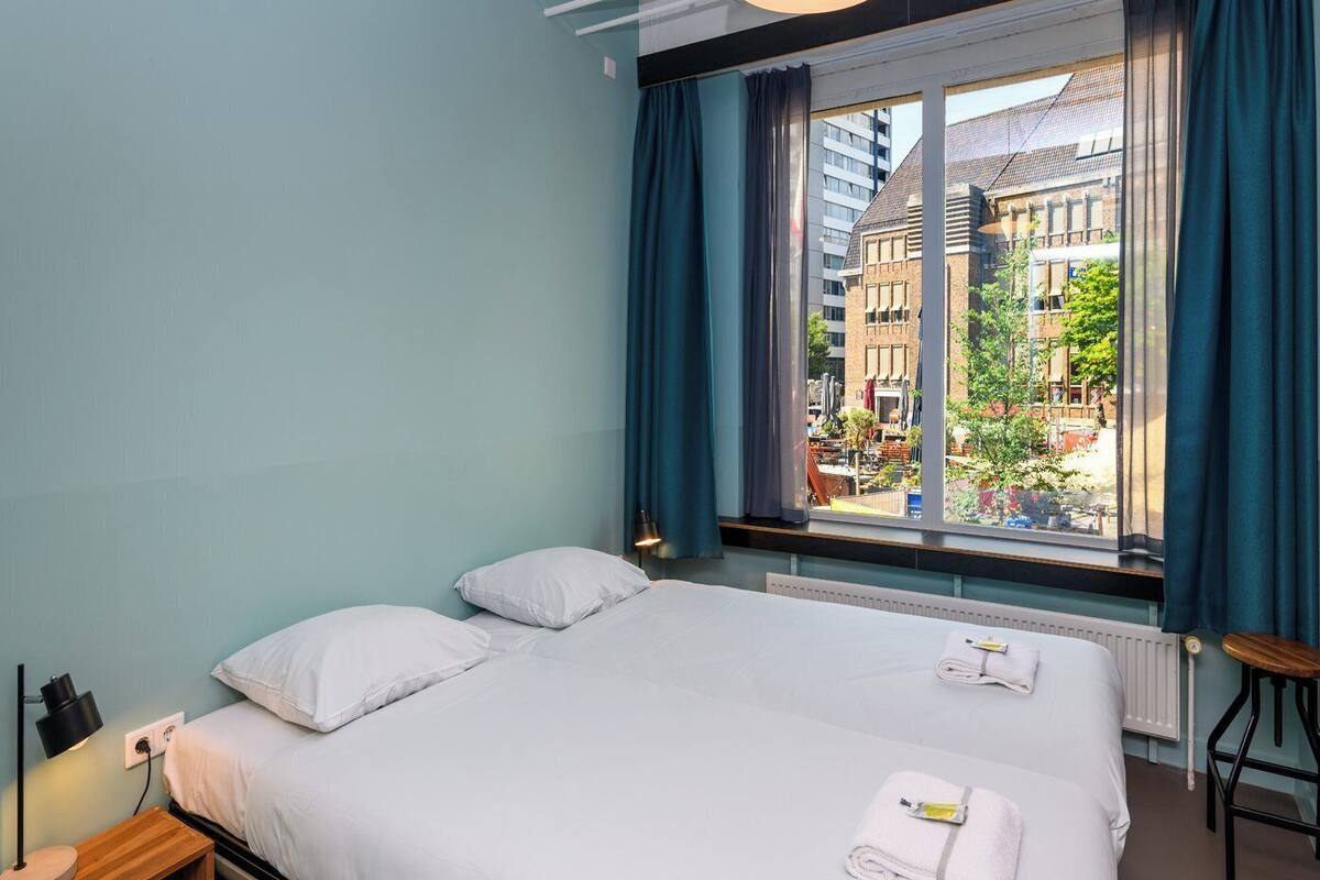 Habitación Confort doble, baño privado | Wifi gratis y ropa de cama