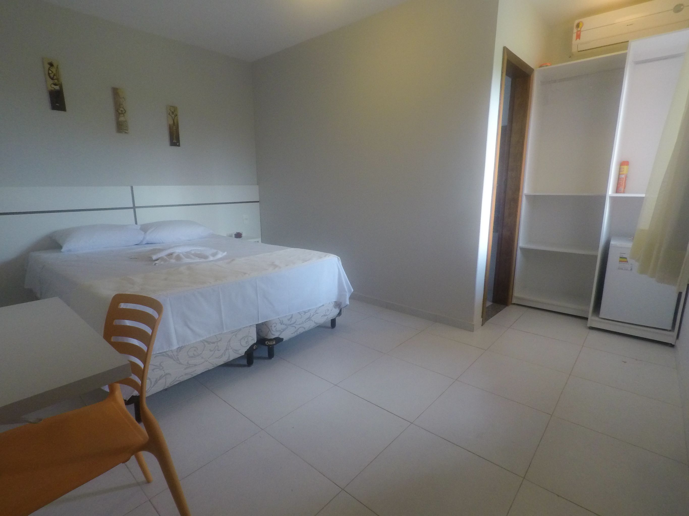 Standard Room | Minibar, in-room safe, desk, WiFi (free)