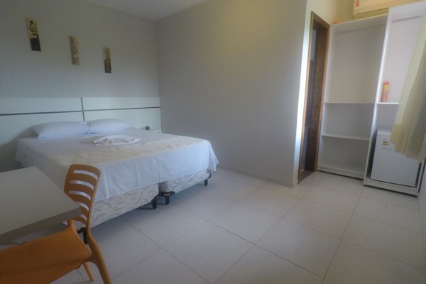 Standard Room | Minibar, in-room safe, desk, WiFi (free)