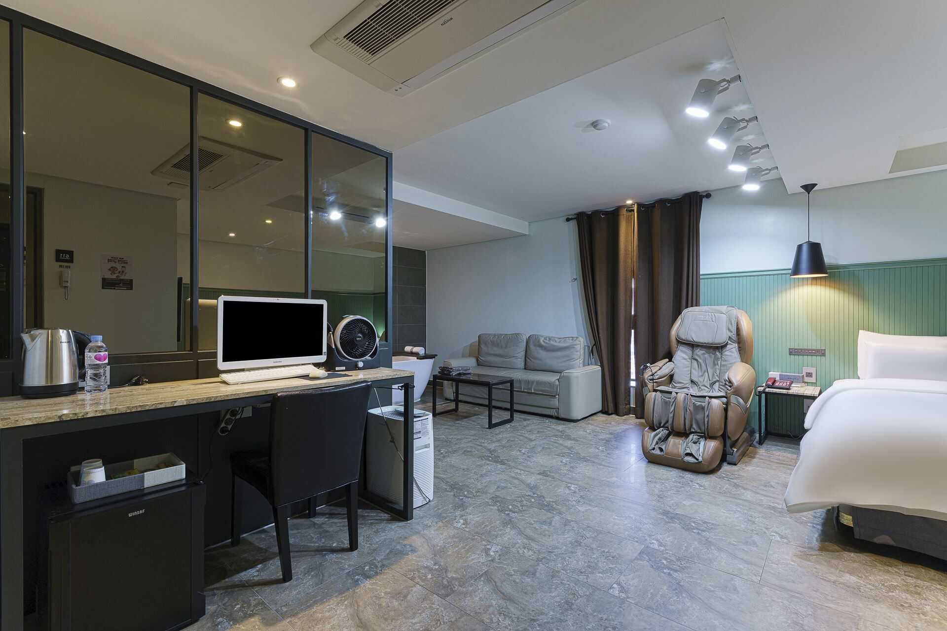 premium bedding, down duvets, individually decorated, desk