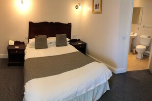 Double Room, Ensuite - The White Horse (Bury St Edmunds)
