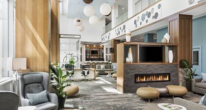 Element by Westin Calgary Airport