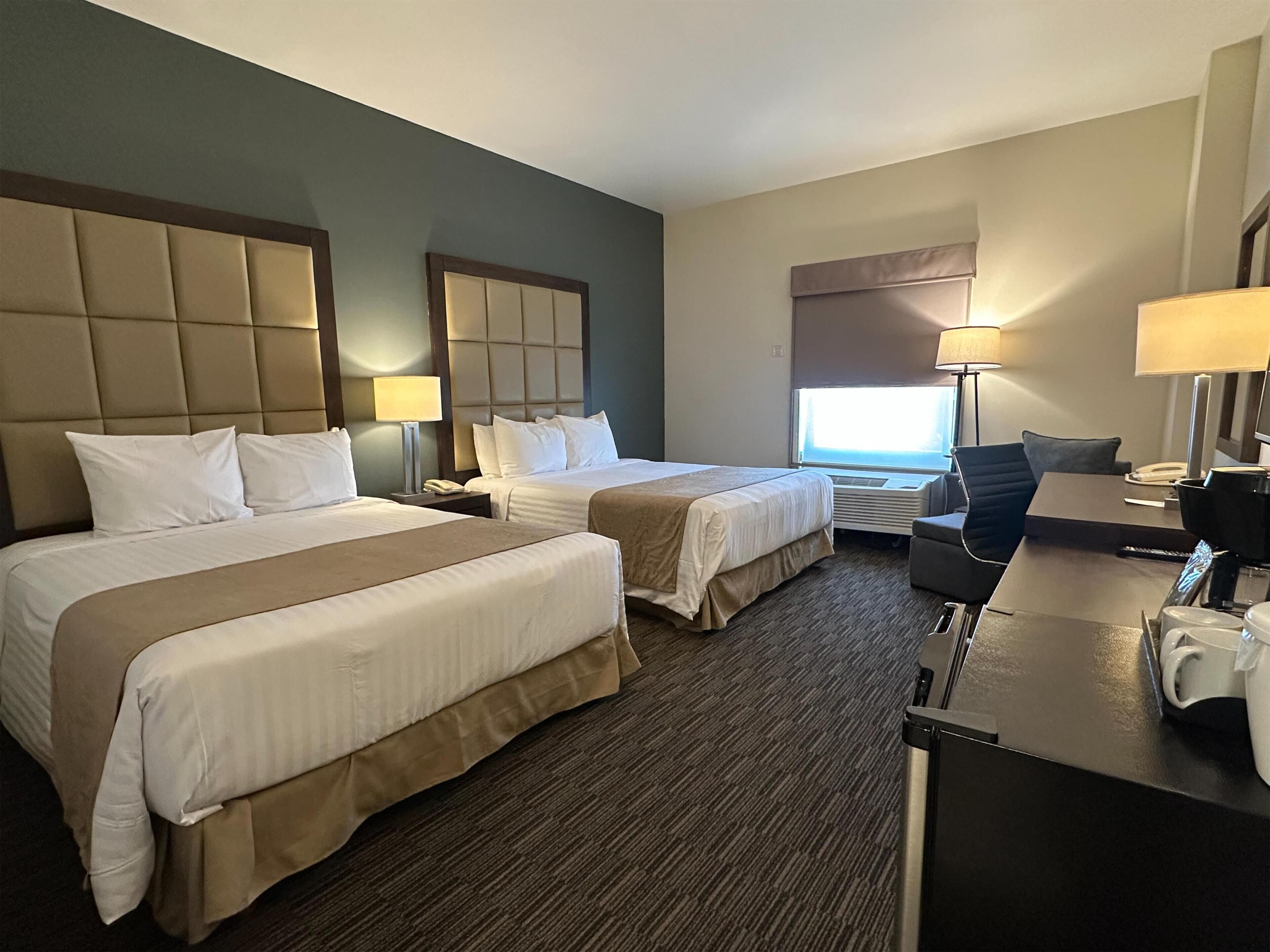 Standard Room, 2 Queen Beds, Non Smoking, Refrigerator