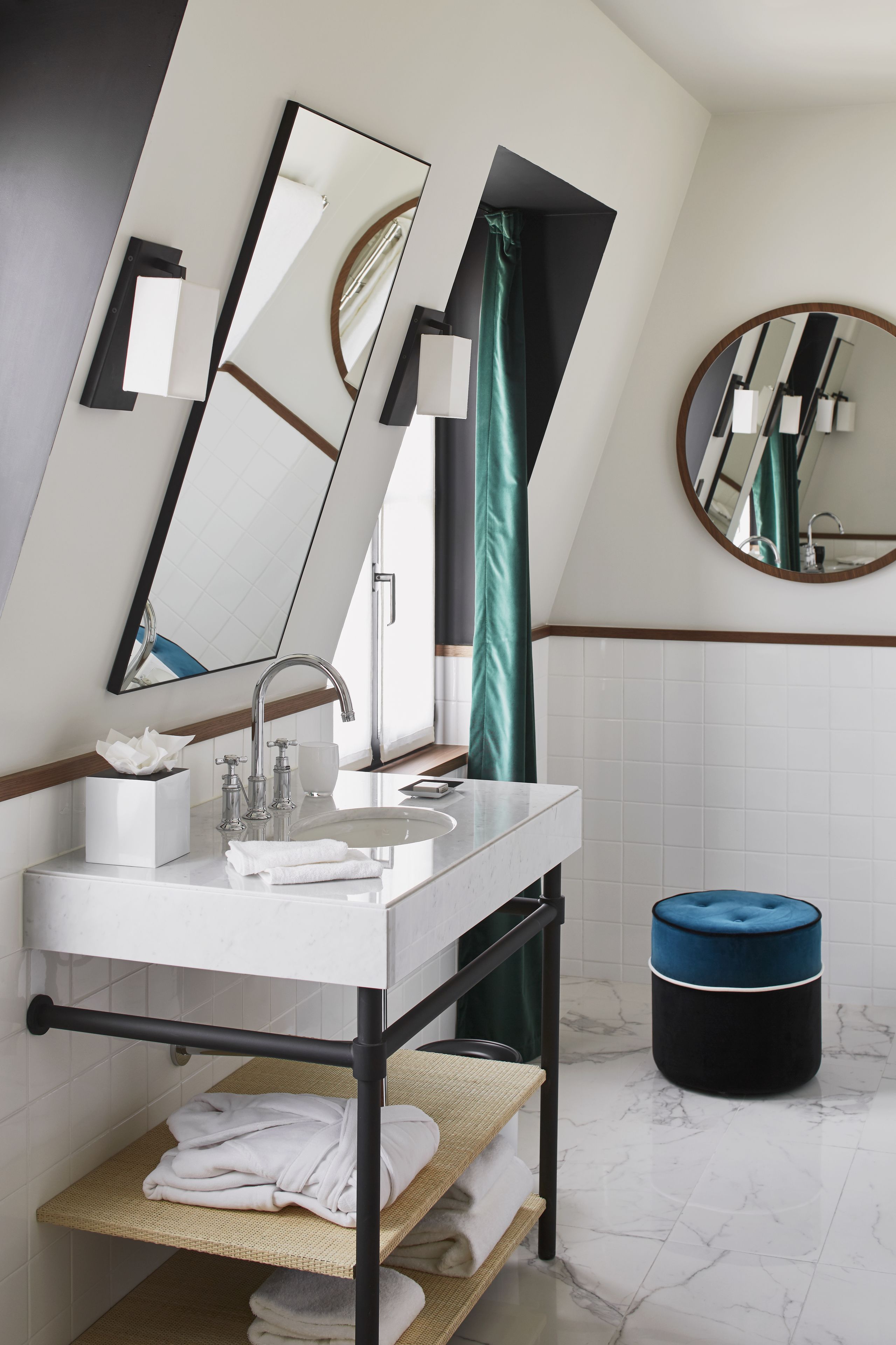 suite (saint roch suite) | bathroom sink