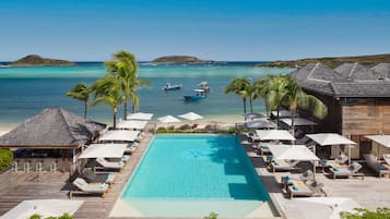 Outdoor pool, open 8:00 AM to 9:00 PM, pool umbrellas, sun loungers