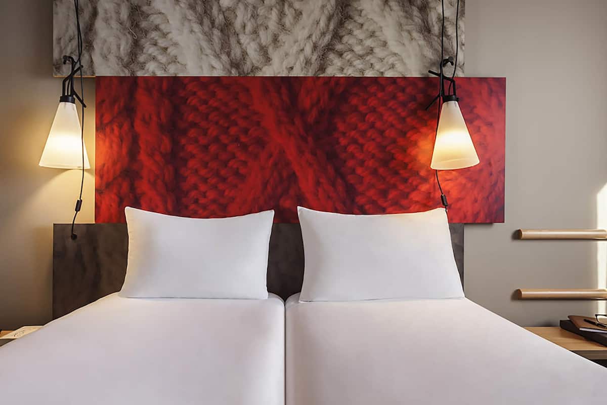 Standard Room, 2 Single Beds