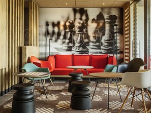 Bar (on property) - ibis Sens Hotel (Sens)