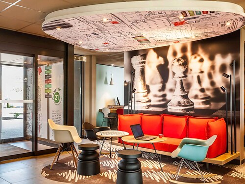 ibis Sens Hotel
