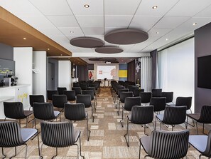 Meeting facility - ibis Sens Hotel (Sens)
