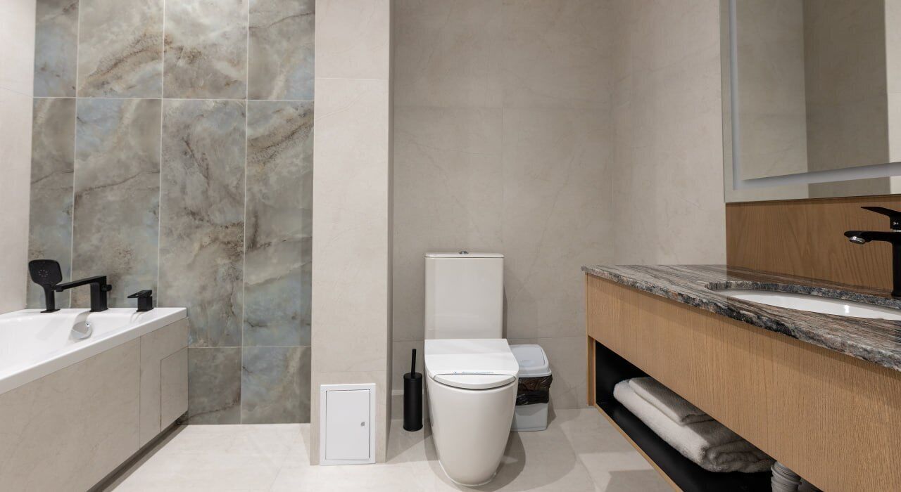 suite | bathroom | shower, free toiletries, hair dryer, bathrobes