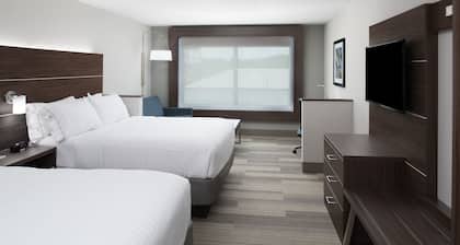 Holiday Inn Express & Suites Kingdom City by IHG