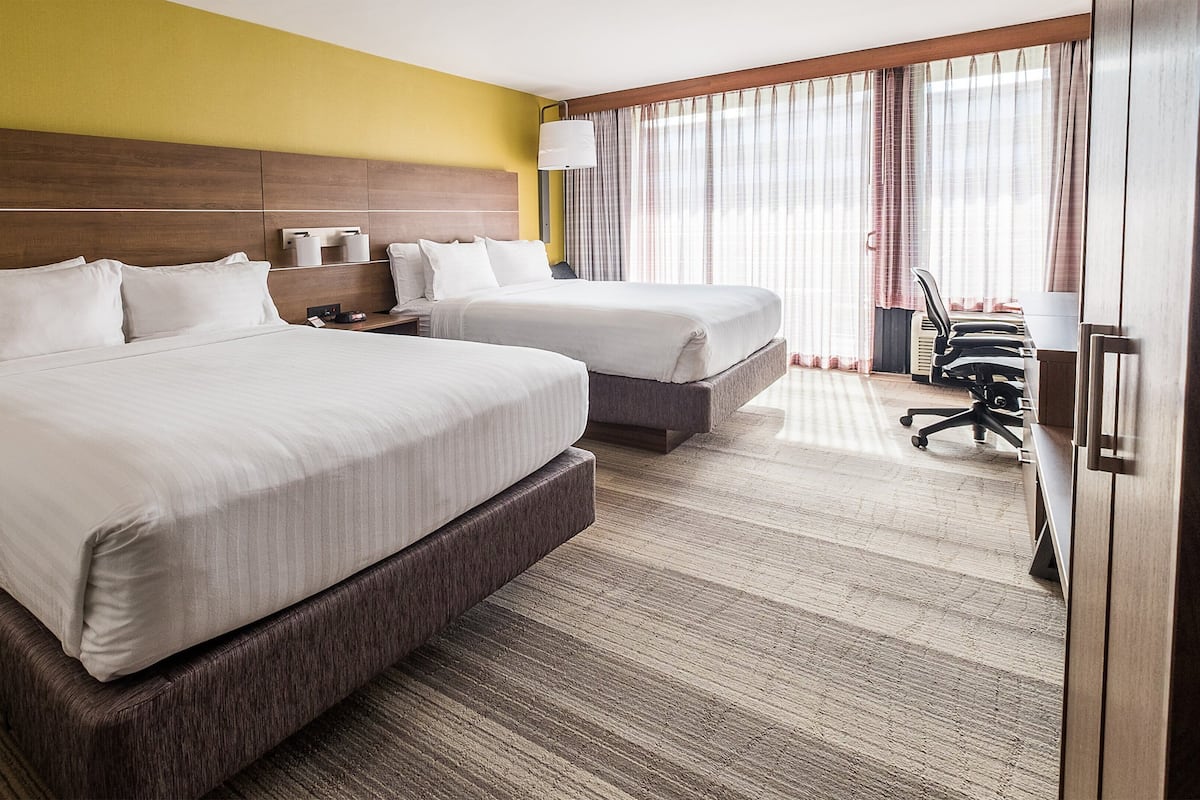 Desk, rollaway beds, free WiFi, bed sheets