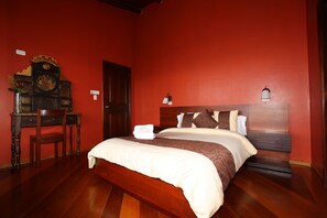 Superior Double Room, 1 King Bed, Valley View | In-room safe, desk, rollaway beds, free WiFi