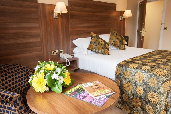 Skrivebord, strygejern/strygebræt, gratis Wi-Fi, sengetøj