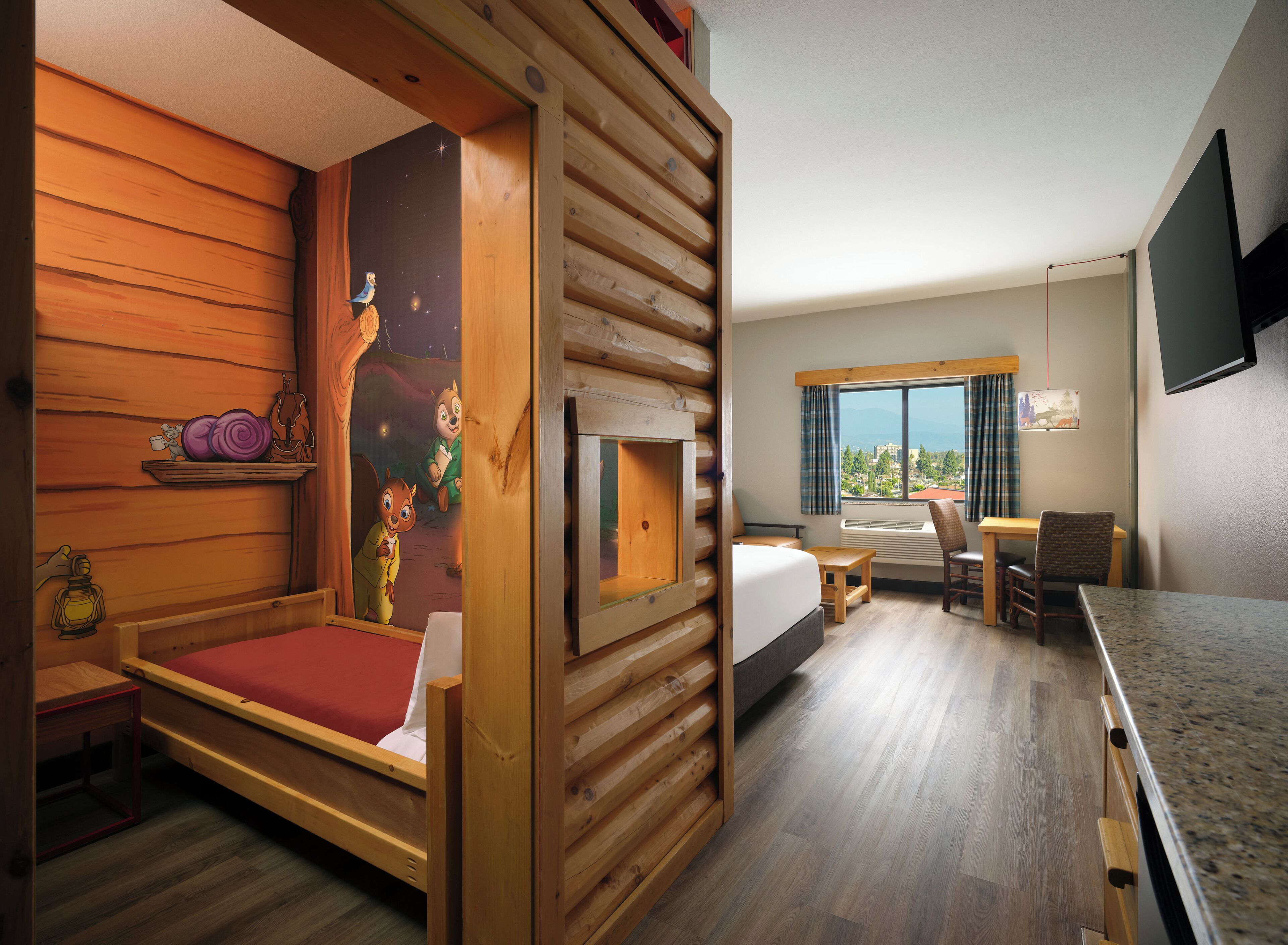 Kid Cabin - Water Park Included | In-room safe, desk, free cribs/infant beds, bed sheets