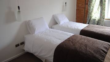 Egyptian cotton sheets, premium bedding, in-room safe, soundproofing