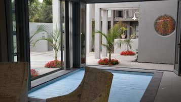Deep-tissue massages, Swedish massages, sports massages