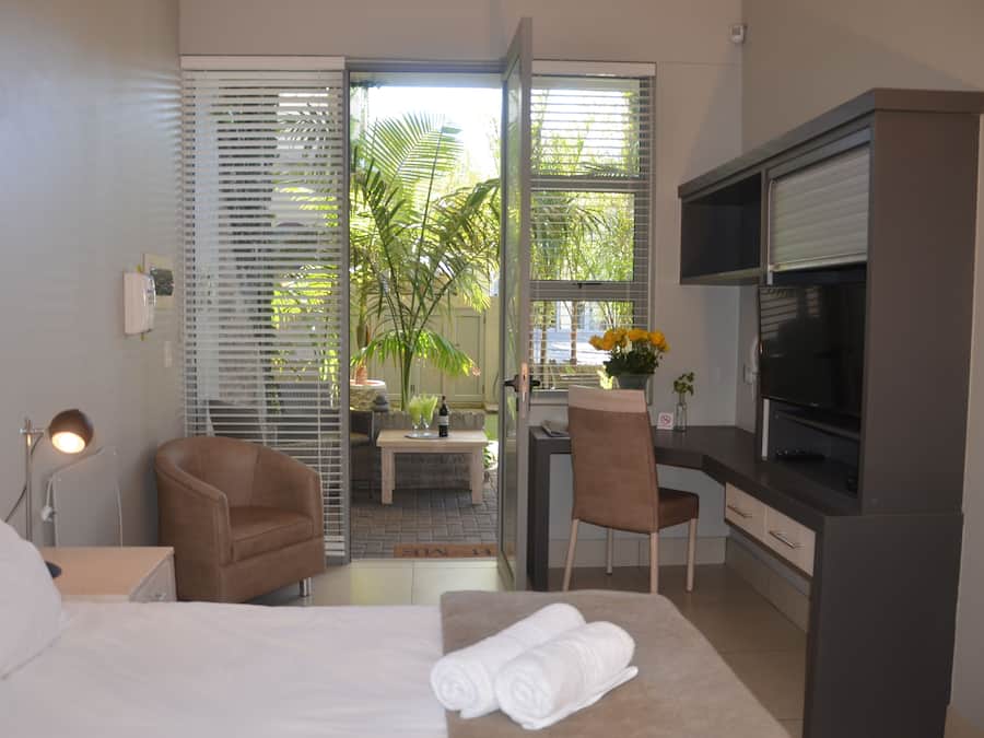 Apartamento luxo, 1 quarto | Vista do quarto