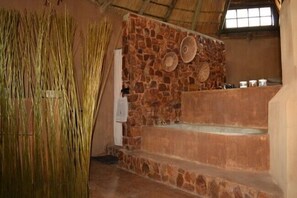 Cabin truyền thống | Phòng tắm | Khăn tắm