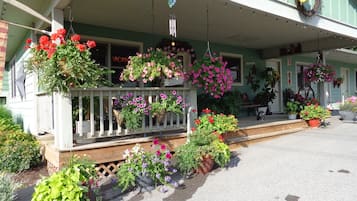Fachada de la propiedad