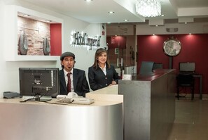 Reception - Hotel Imperial (Ambato)