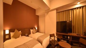 Down duvets, in-room safe, blackout curtains, iron/ironing board