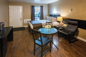Suite Premium, 1 grand lit | 1 chambre, literie de qualité supérieure, bureau