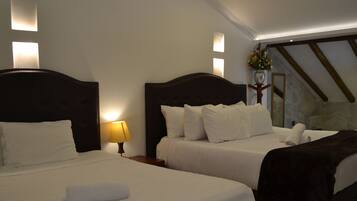 Familiesuite, spabadekar, byutsikt | Privat boblebad