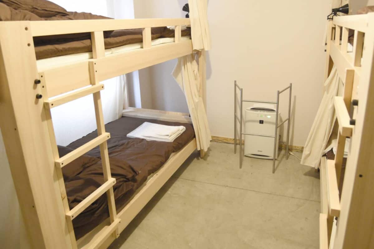 Basic Shared Dormitory, Mixed Dorm | Wi-fi percuma, cadar katil