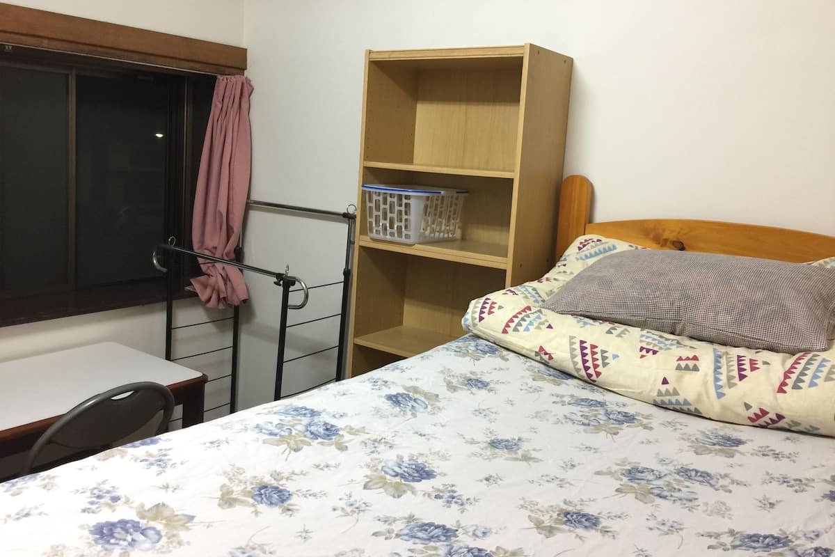 Standard Double Room | Iron/ironing board, free WiFi