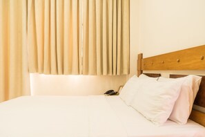 In-room safe, individually furnished, desk, soundproofing - Kelly Serviced Apartment Thao Dien (Ho Chi Minh City)