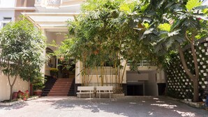 Courtyard - Kelly Serviced Apartment Thao Dien (Ho Chi Minh City)