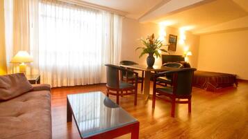 29-inch LED TV with cable channels, TV