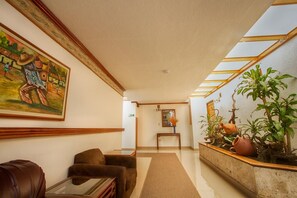 Lobby - Hotel Galerias (San Juan de Pasto)
