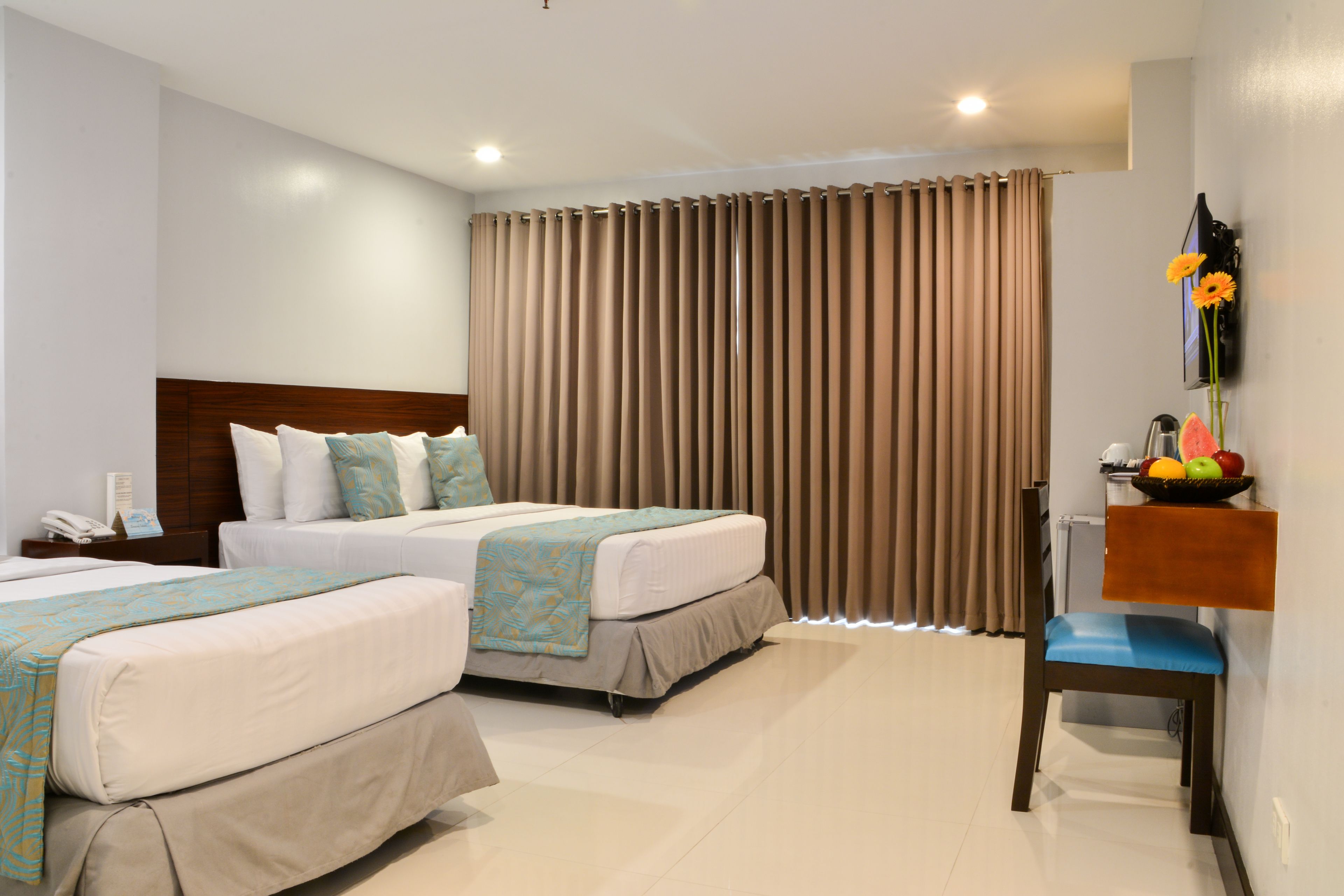 superior triple room | 1 bedroom, premium bedding, minibar, in-room safe