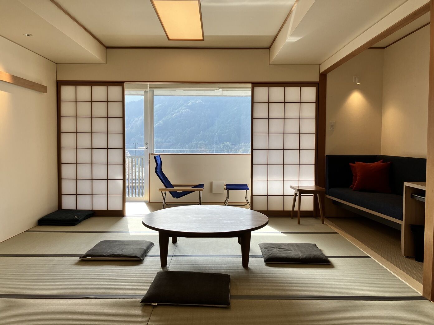 起居区 | 平板电视