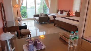 Family Quadruple Room | Premium bedding, soundproofing, free WiFi, bed sheets