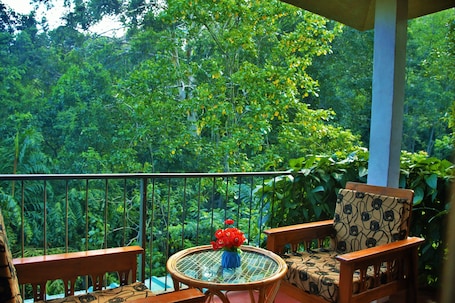 Wooden Cottage Mountain View | Terrace/patio