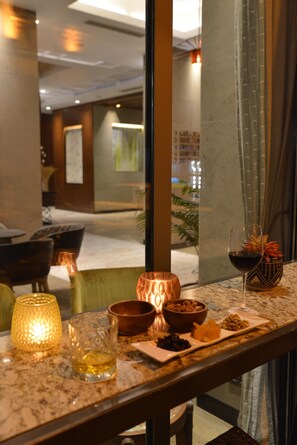 Bar (in der Unterkunft)