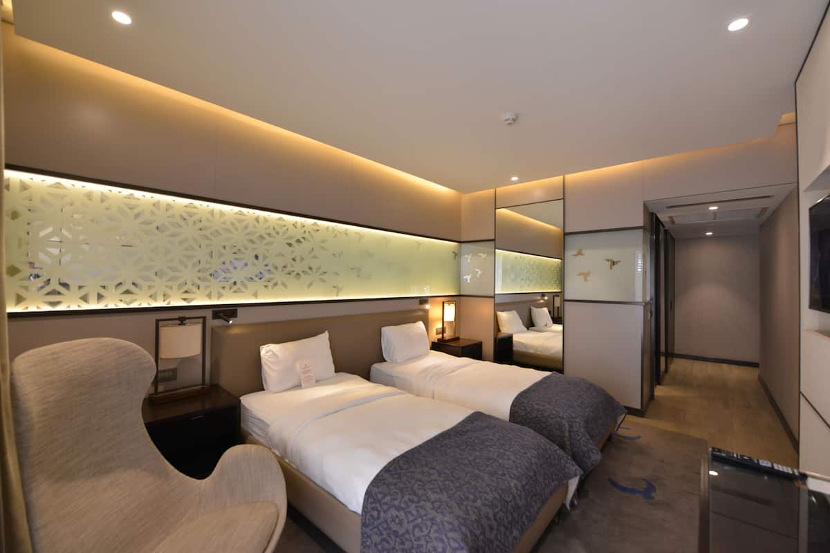 superior twin room | premium bedding, minibar, in-room safe, desk