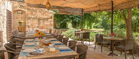 BBQ/picnic area