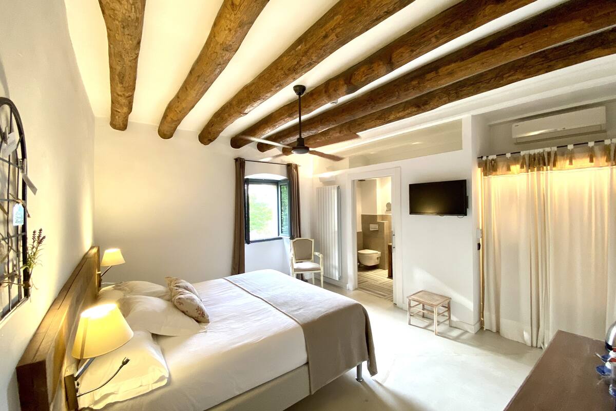 superior double room | egyptian cotton sheets, premium bedding, in-room safe, blackout curtains