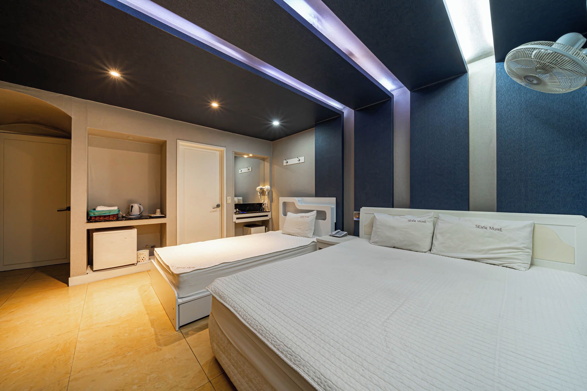 deluxe twin room | premium bedding, soundproofing, free wifi, wheelchair access