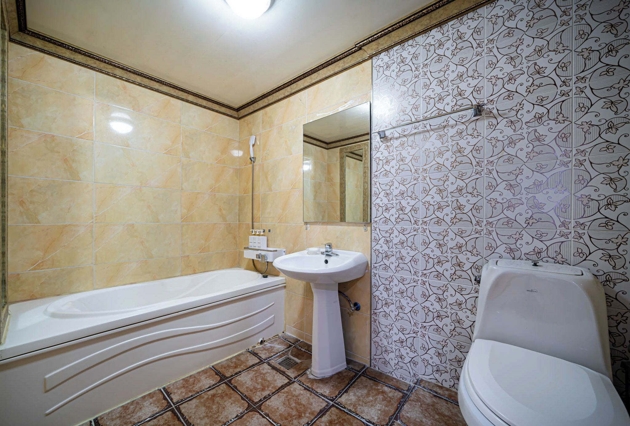 family apartment, 2 bedrooms, non smoking, city view | bathroom | combined shower/bathtub, deep-soaking bathtub, free toiletries